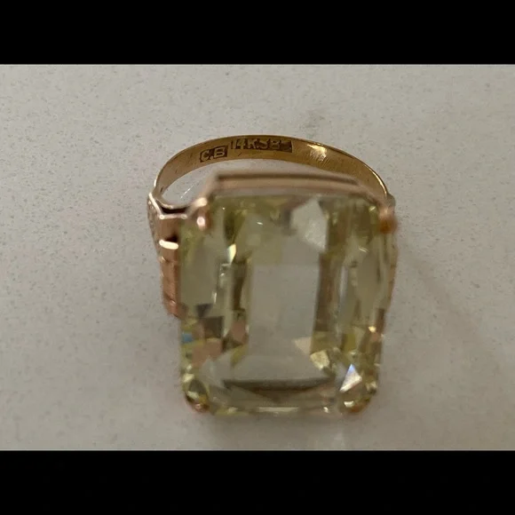 Vintage 14 k Gold Cocktail Ring - Picture 2 of 16
